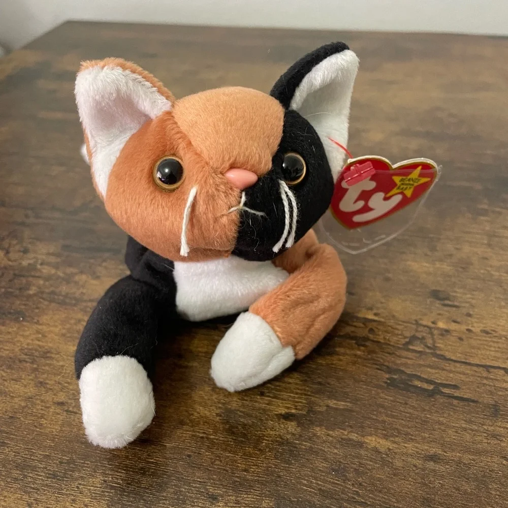 Ty Beanie Baby * Chip the‎ Cat * Date of birth: Jan 26, 1996 *
